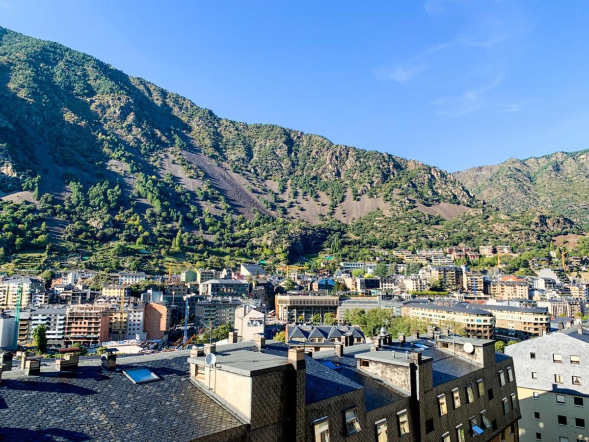 Apartamento Duplex Bh Vancouver En El Centro * Andorra la Vieja