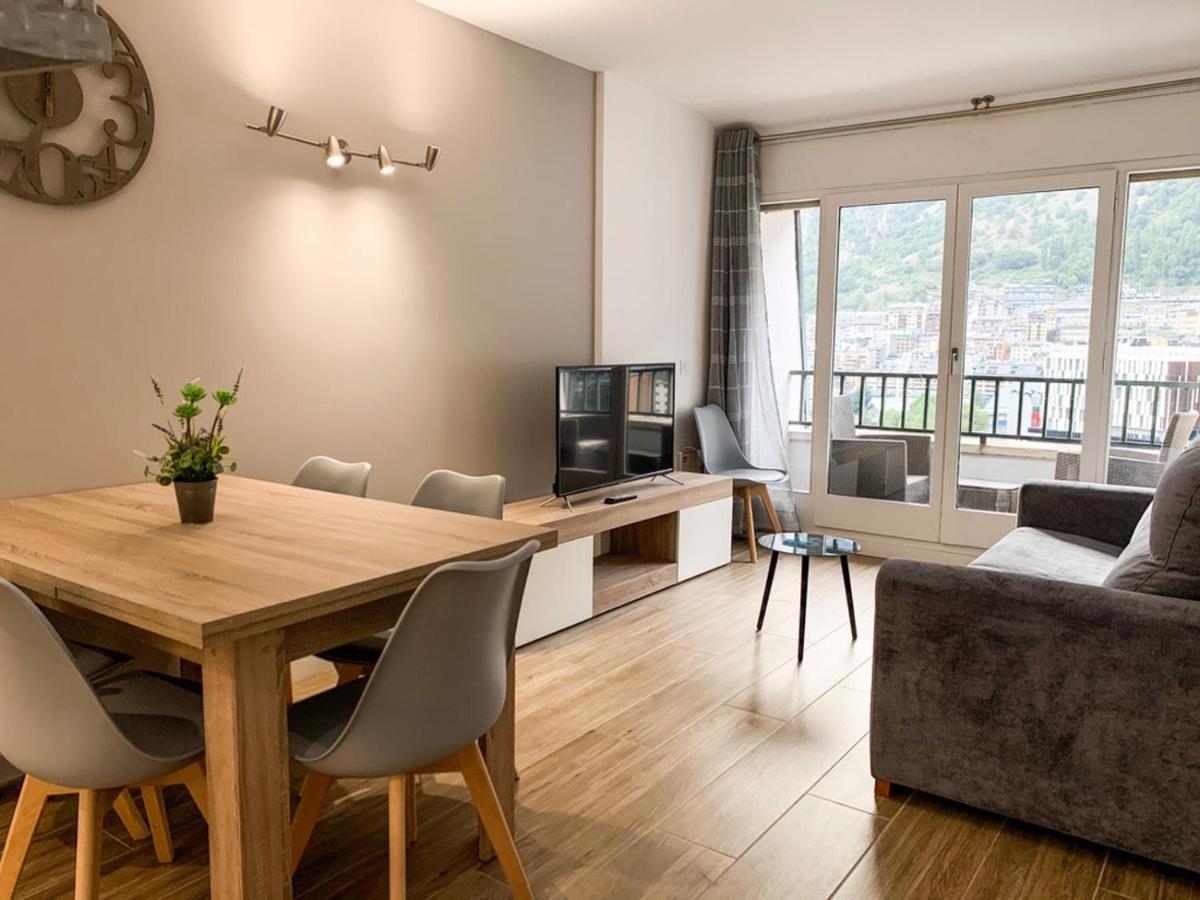 Apartamento Duplex Bh Vancouver En El Centro Andorra la Vieja