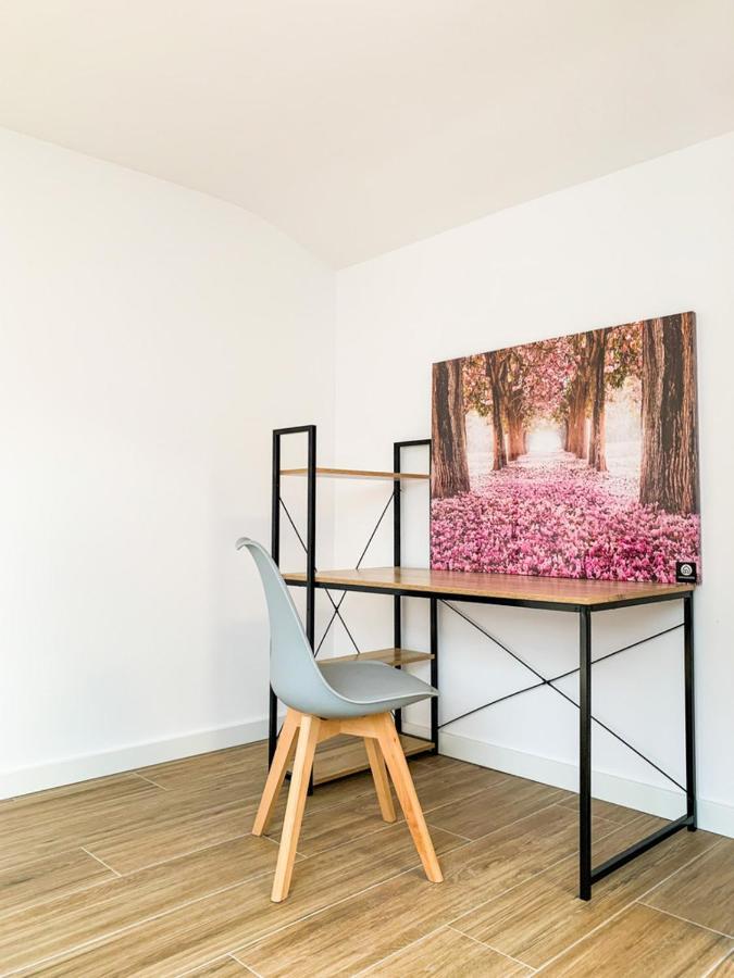 Apartamento Duplex Bh Vancouver En El Centro Andorra la Vieja